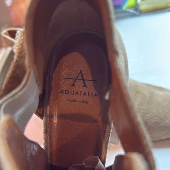 Aquatalia Ankle Boots Fawn Brown Leather Pull | Mercari Aquatalia Freddi Buckled Tan Suede Ankle Booties